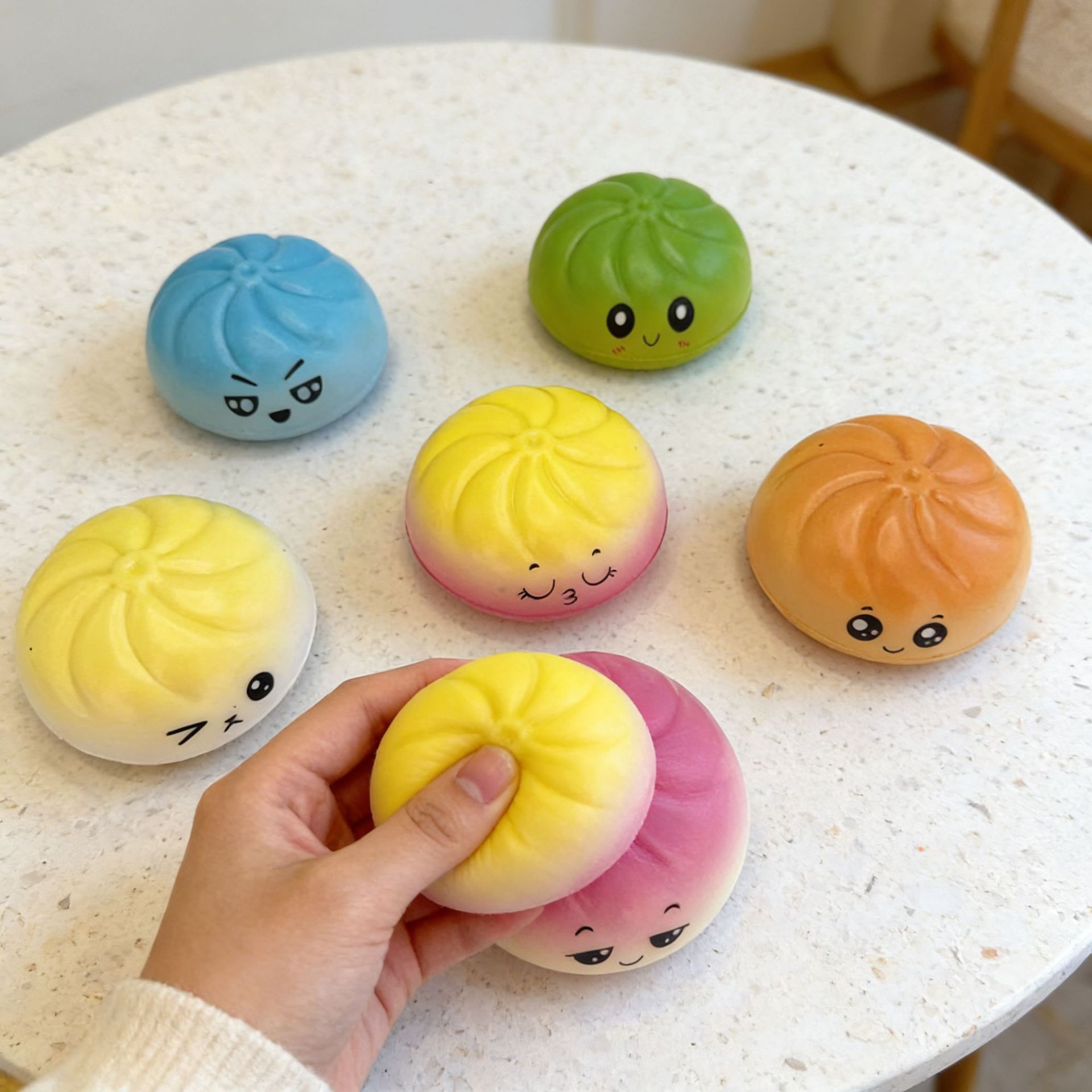 1-2Pack Colorful Squishy Blind - Model Kit Display ulasan dan harga