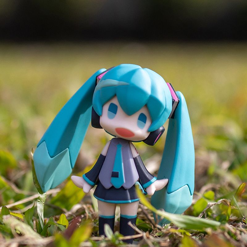 Miku Anime Figure & Building B - Model Kit Car ulasan dan harga