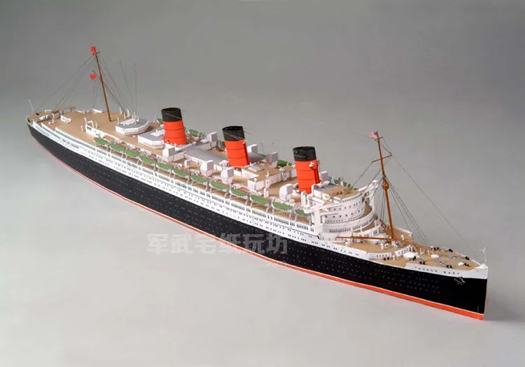 1:400 Scale British Royal Mail - Model Kit Queen Mary ulasan dan harga